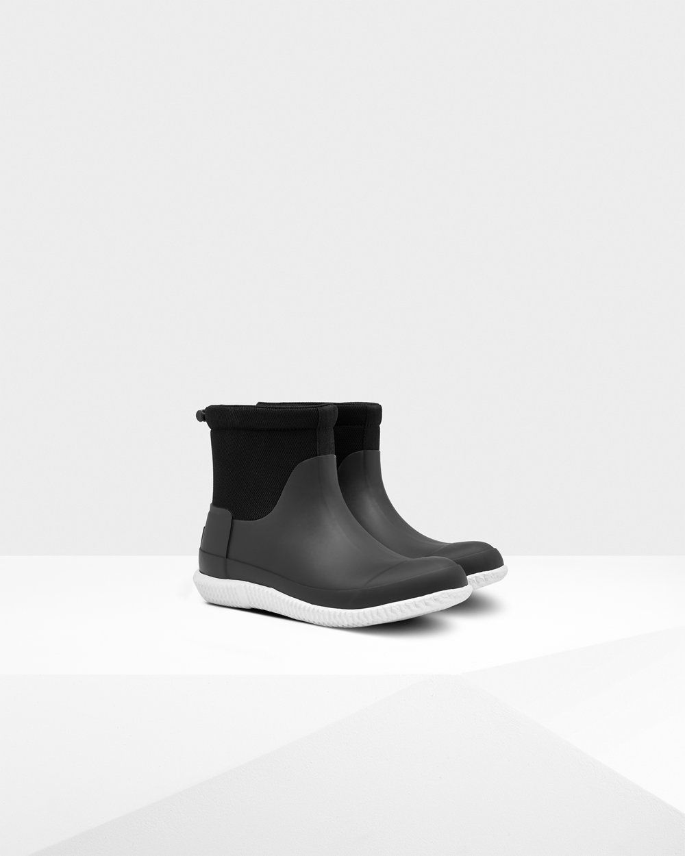Tenis Hunter Feminina Pretas - Original Short Mesh Boots - 47WBSQGTN